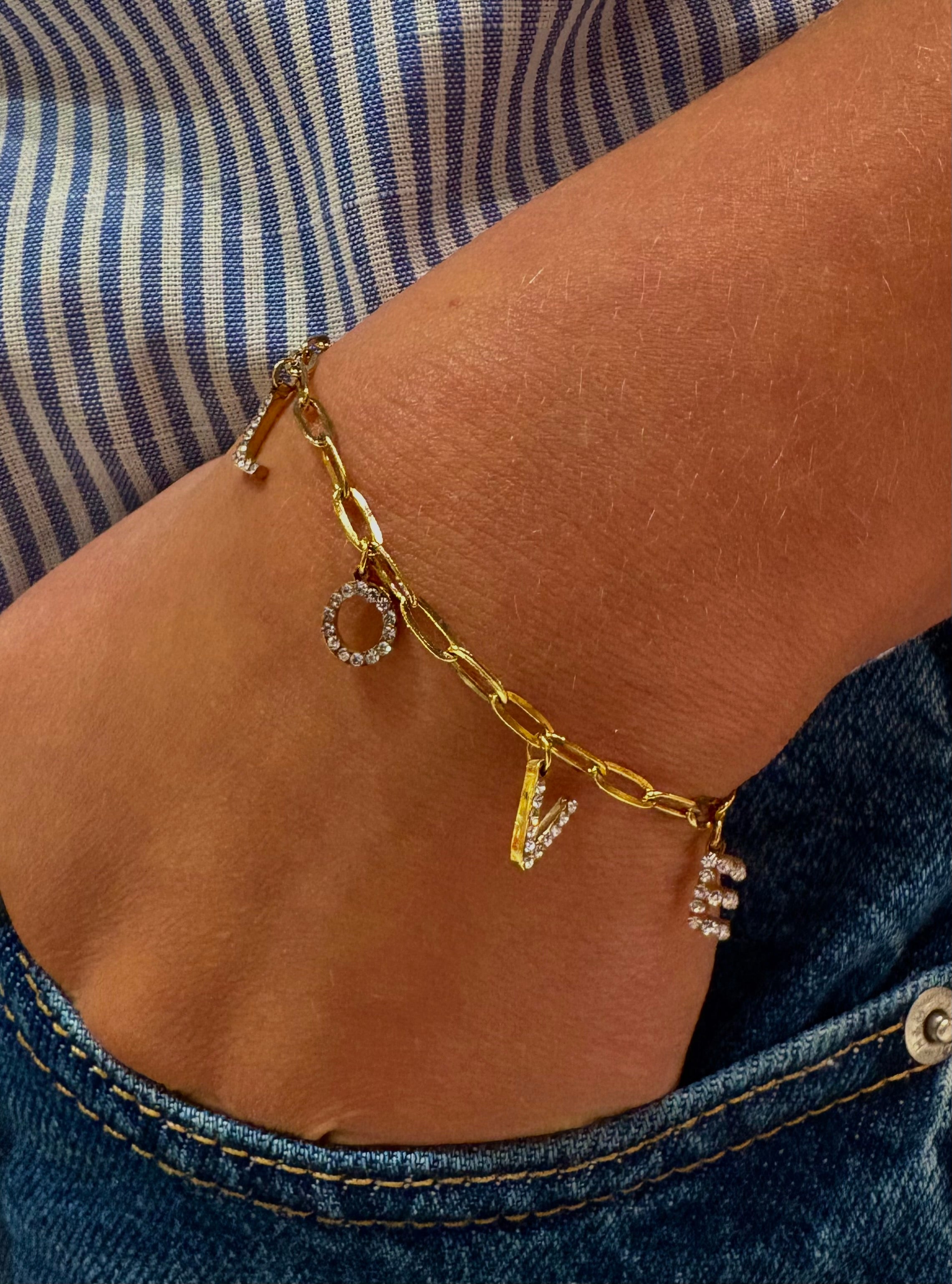 Bracelet love