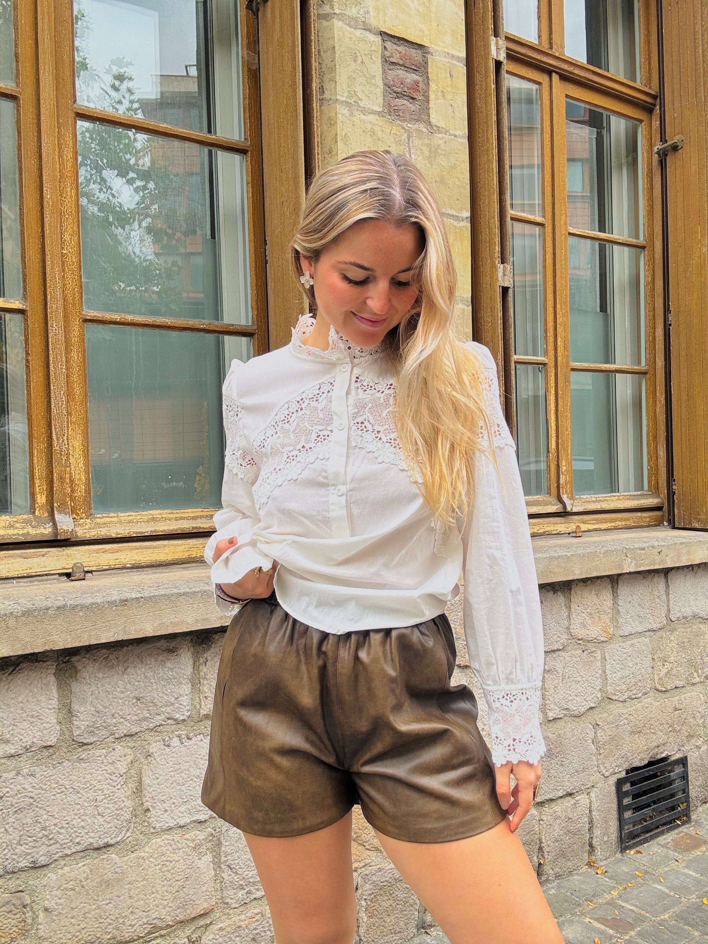 Short chocolat Audacieux