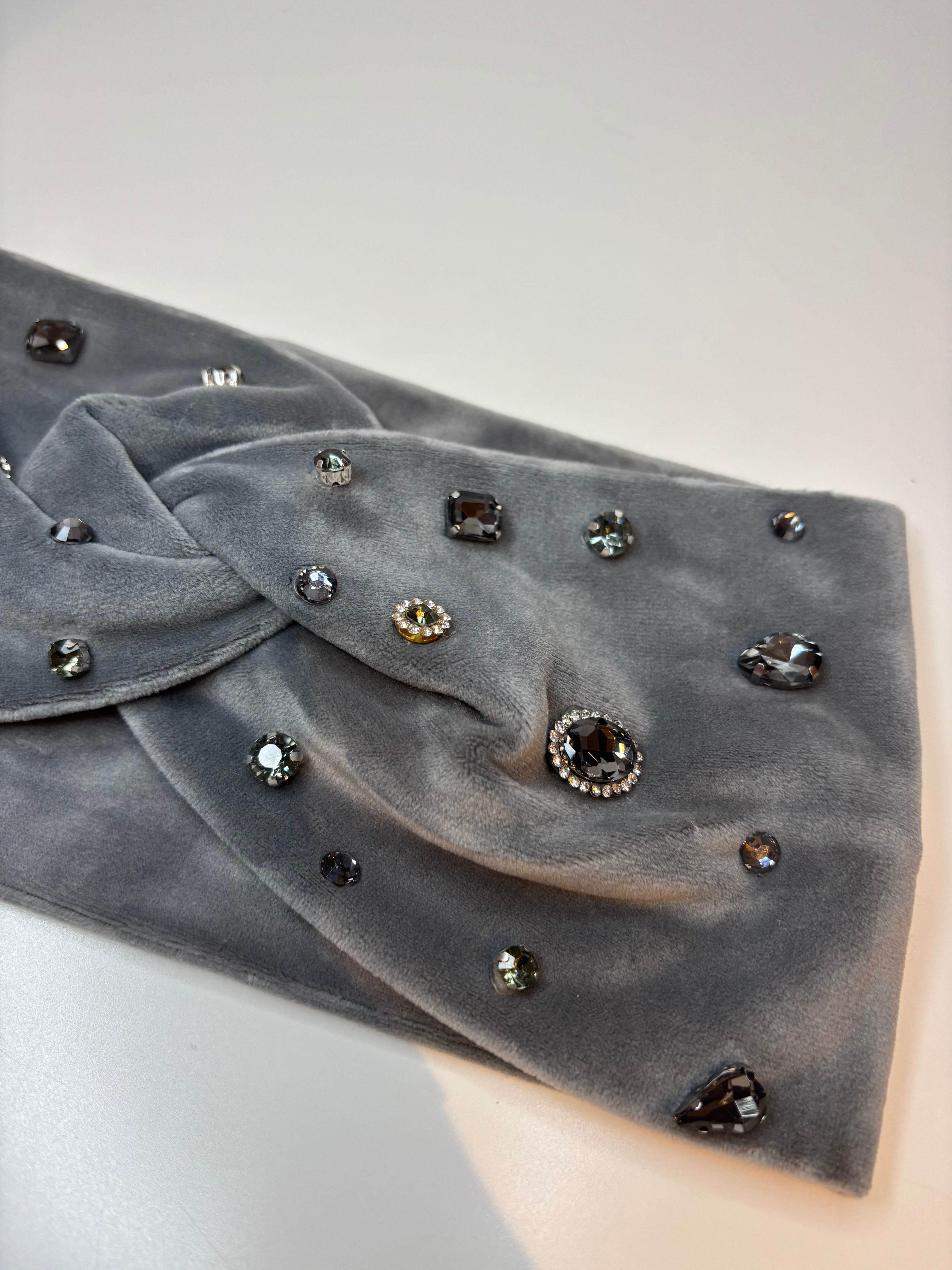 Headband gris à strass