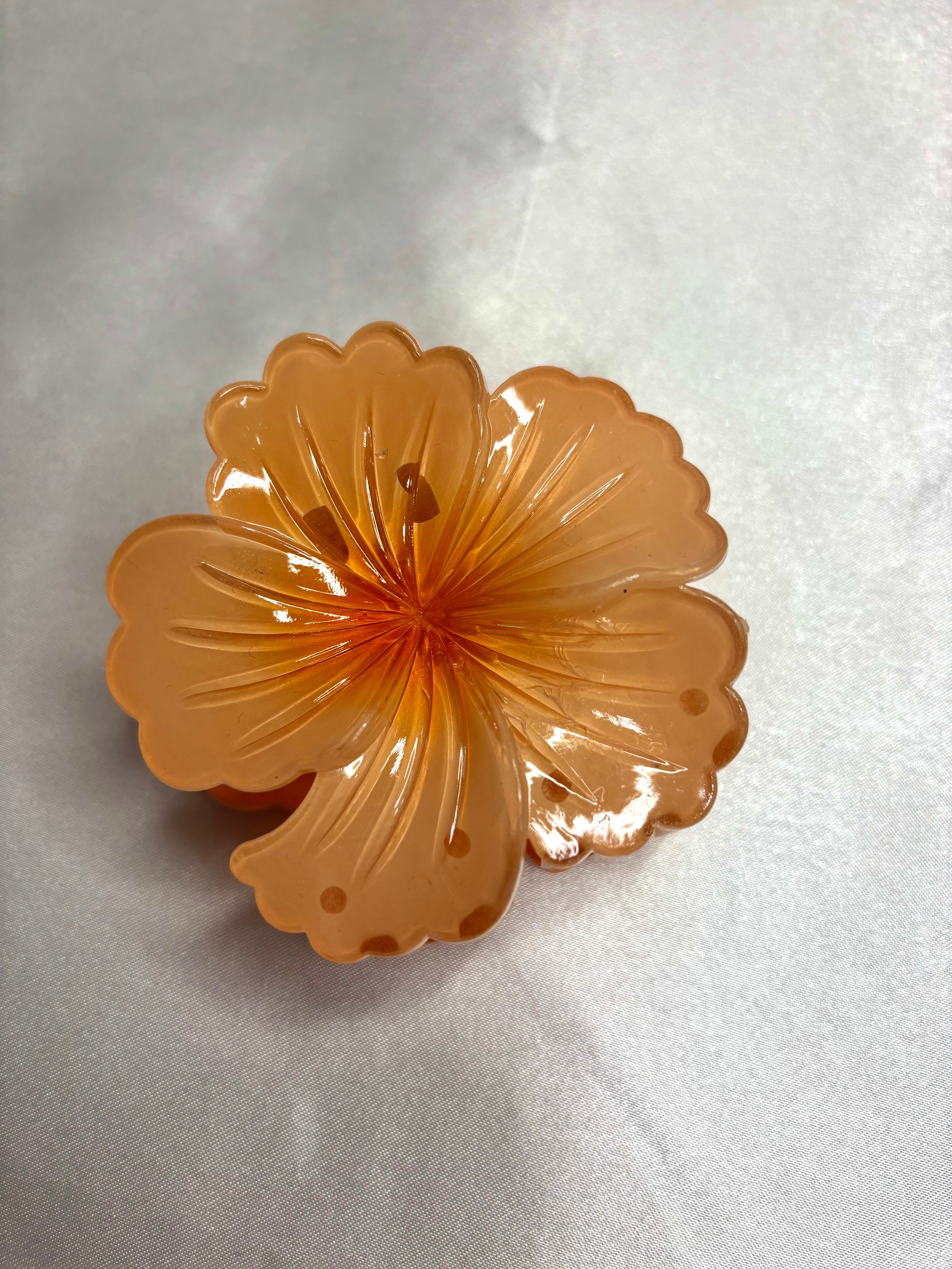 Pince à fleurs orange