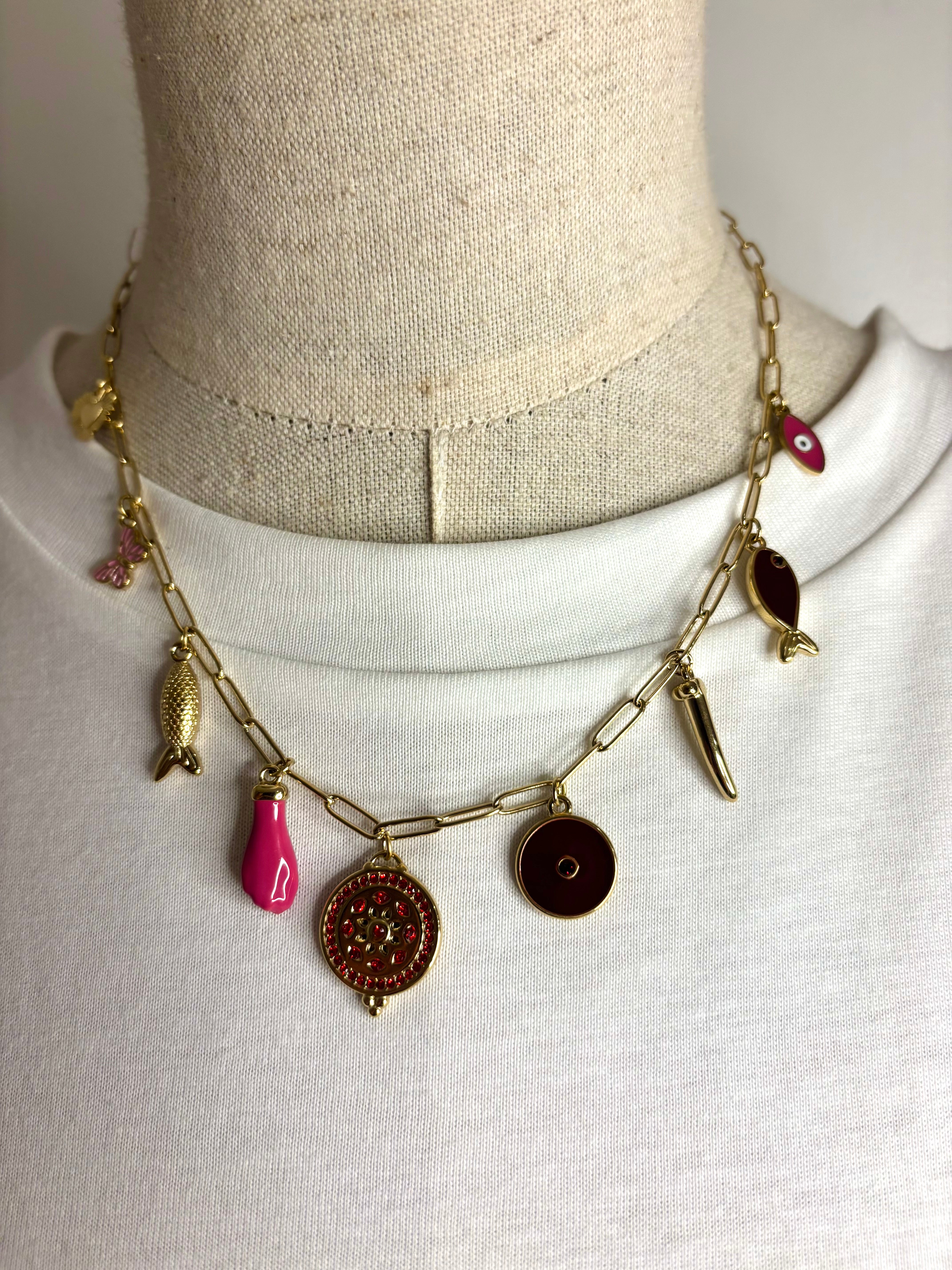Collier CHARA
