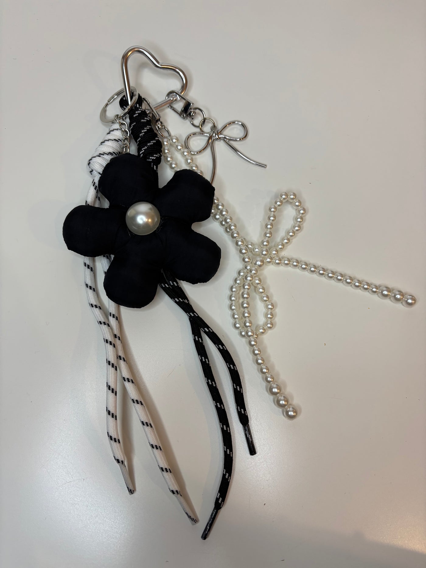 Bijou de sac fleur
