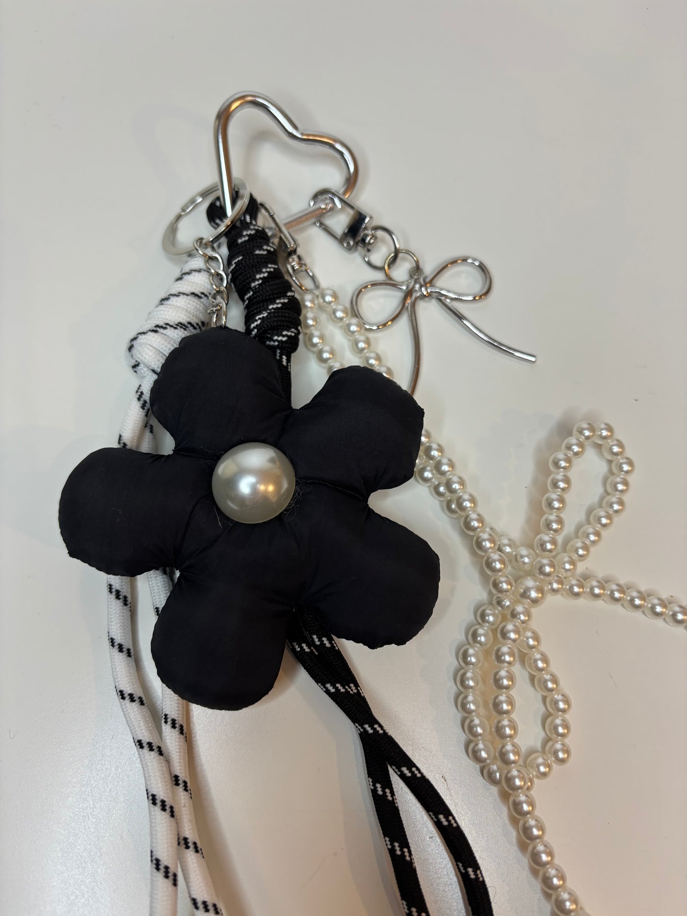 Bijou de sac fleur