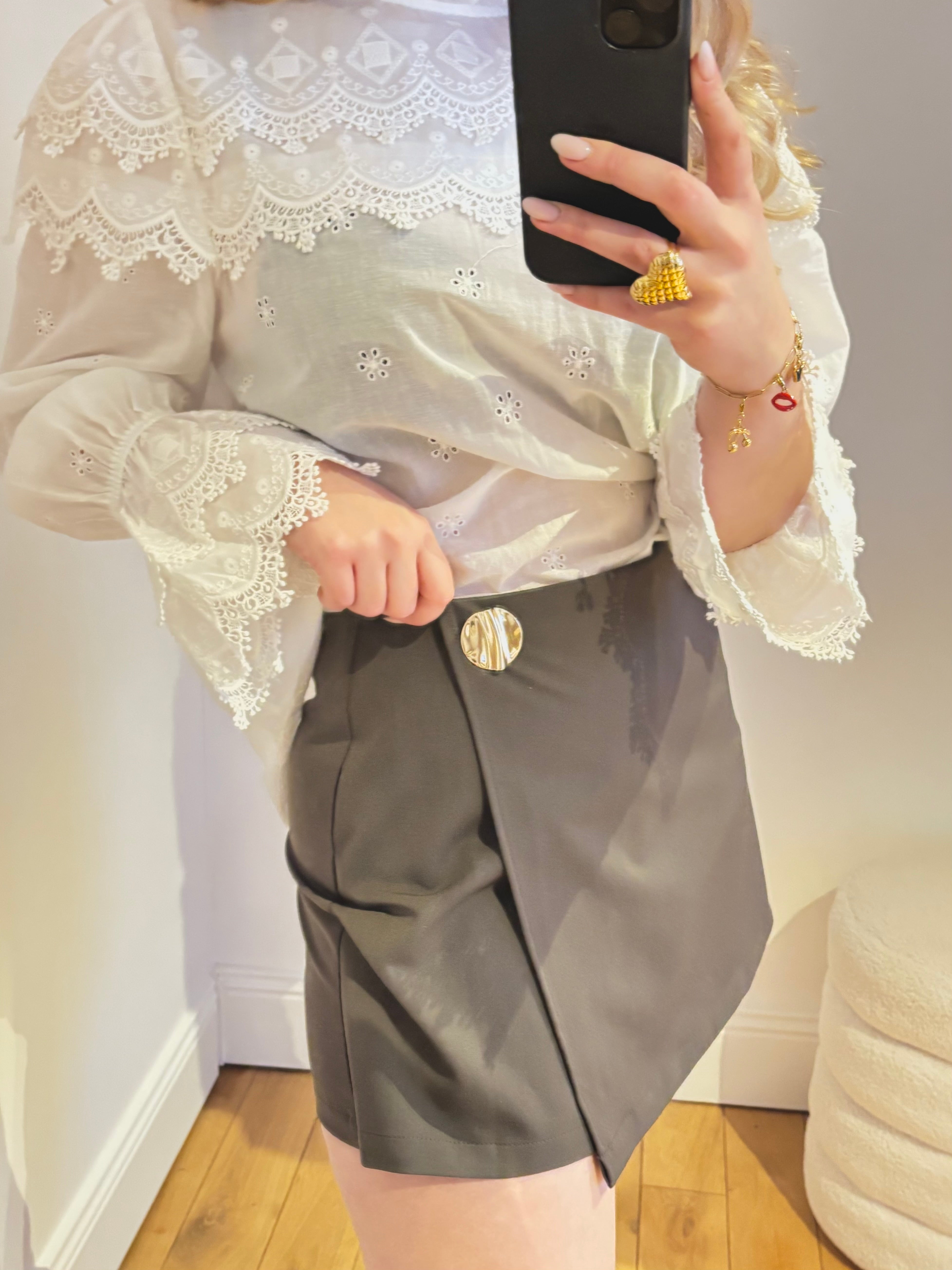 Jupe-short marron craquante