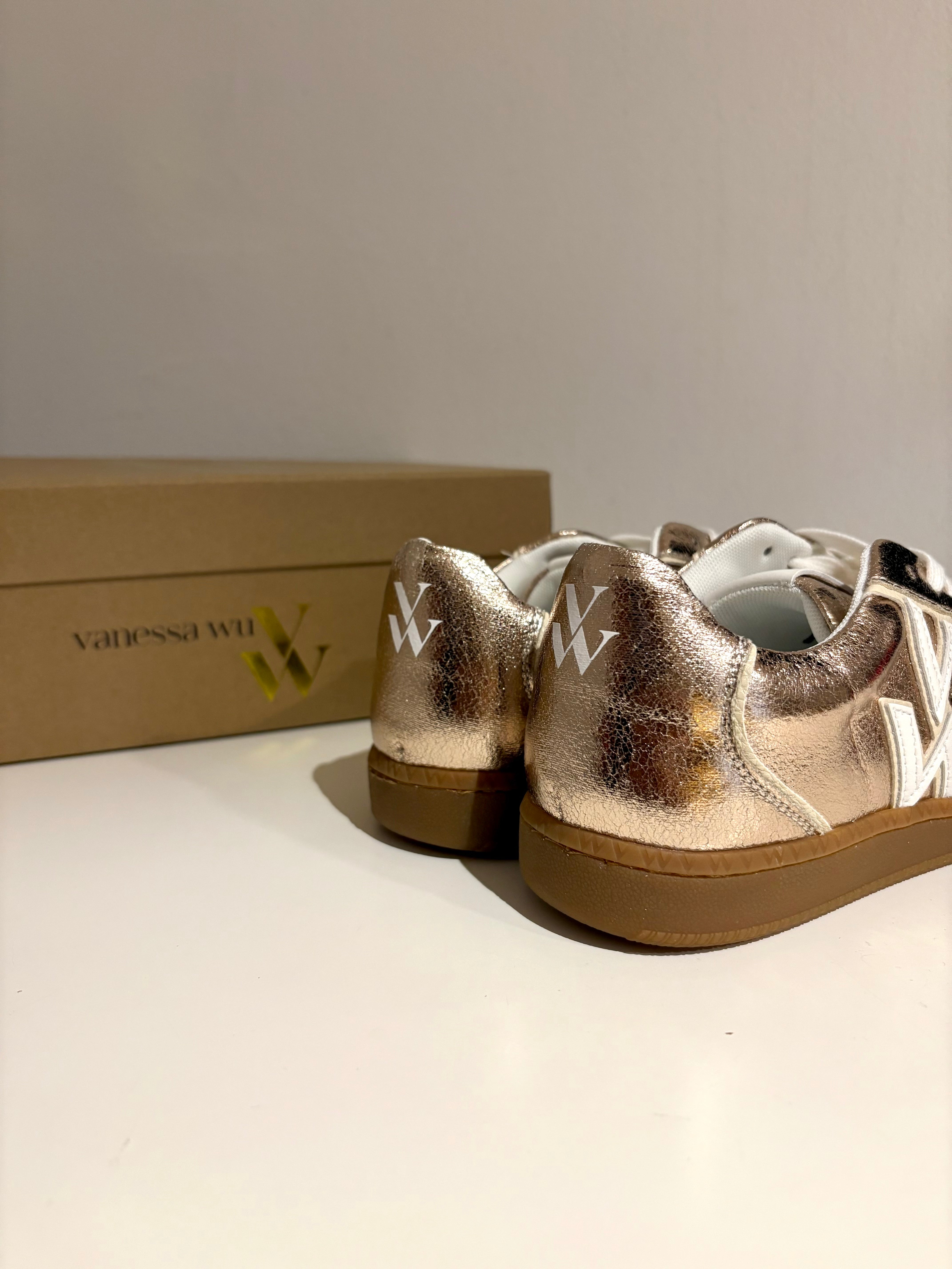 Baskets OR Sarah Vanessa Wu