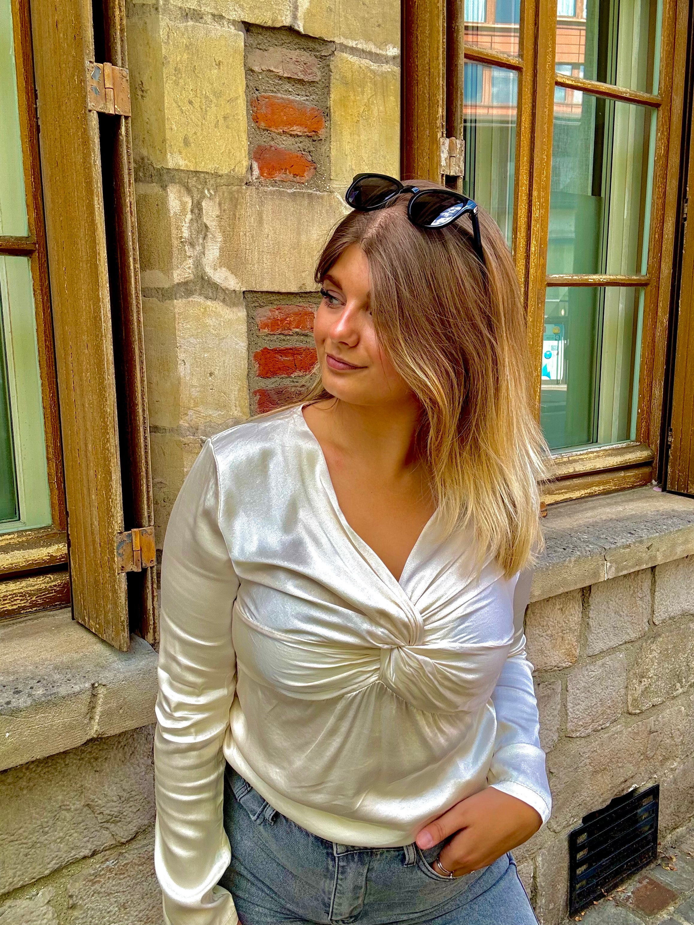 Top beige Irrésistible