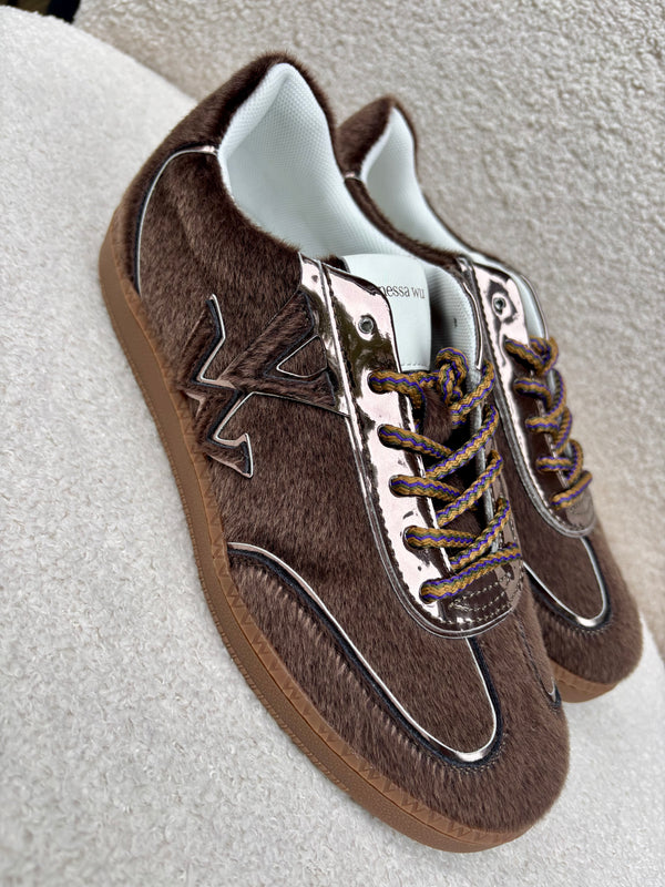 Baskets AURA INITIALS marron