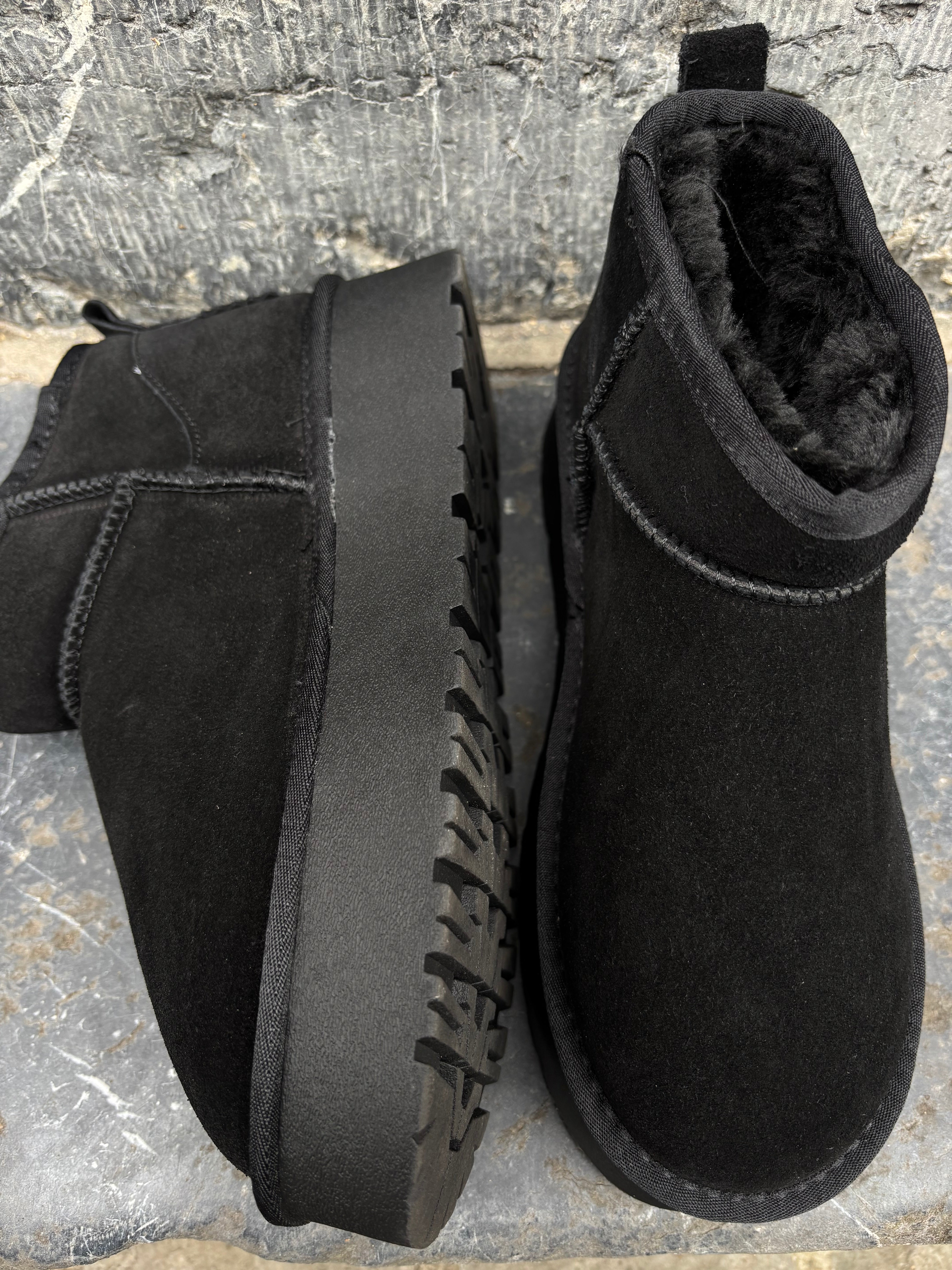 BOTTES ALIZÉ NOIRE À PLATFORME