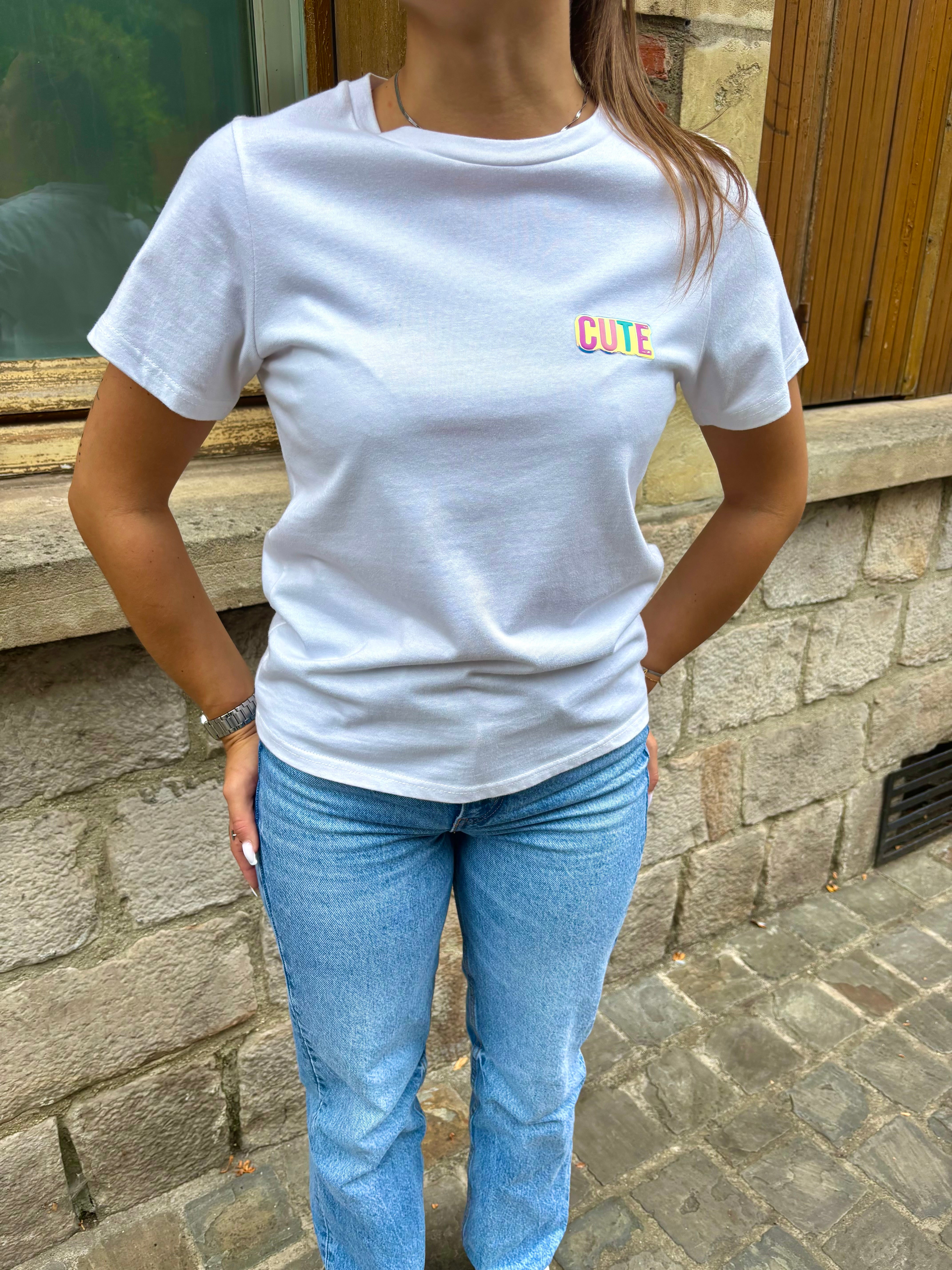 T-shirt CUTE
