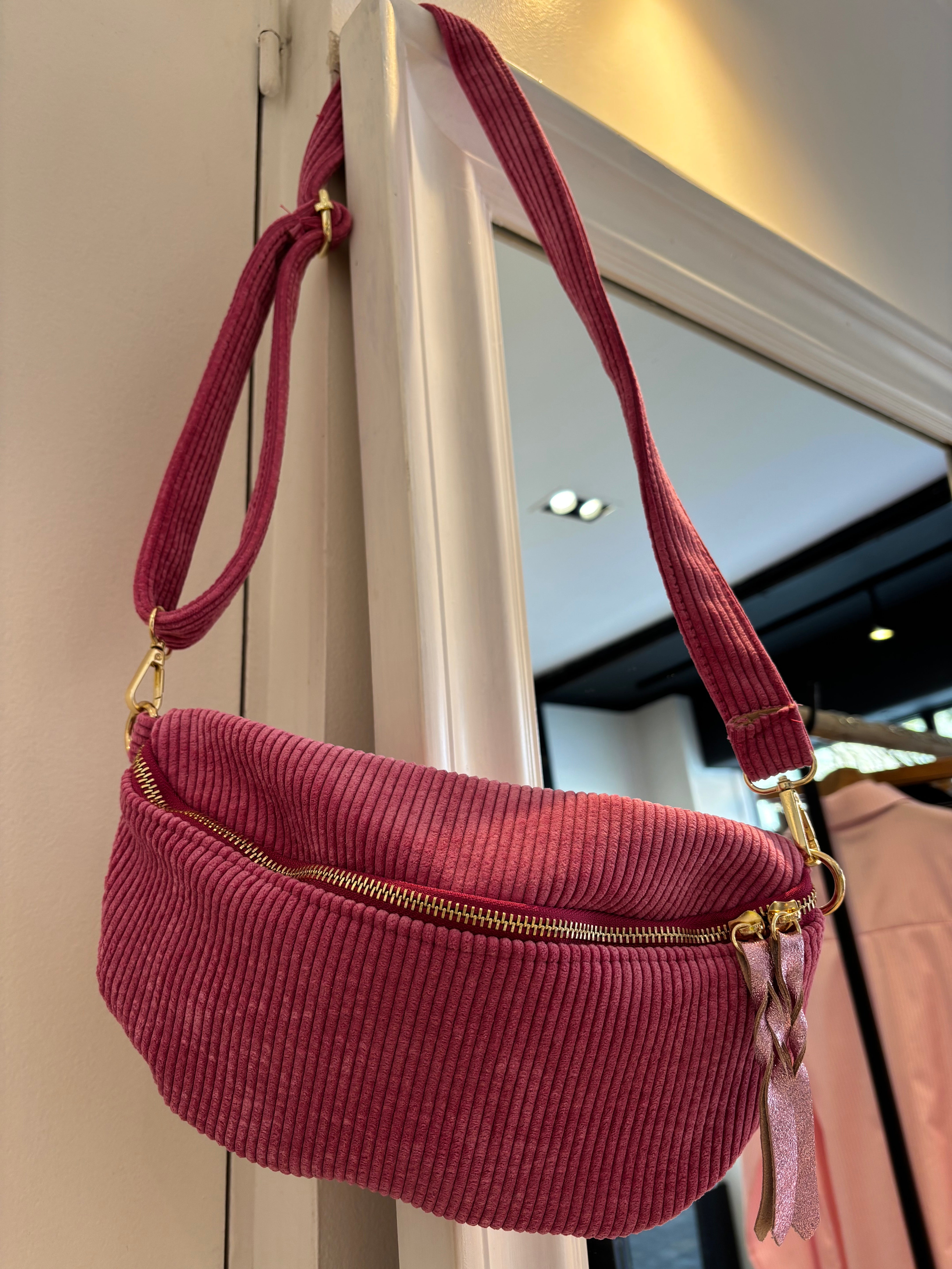 Sac banane rose Moderne