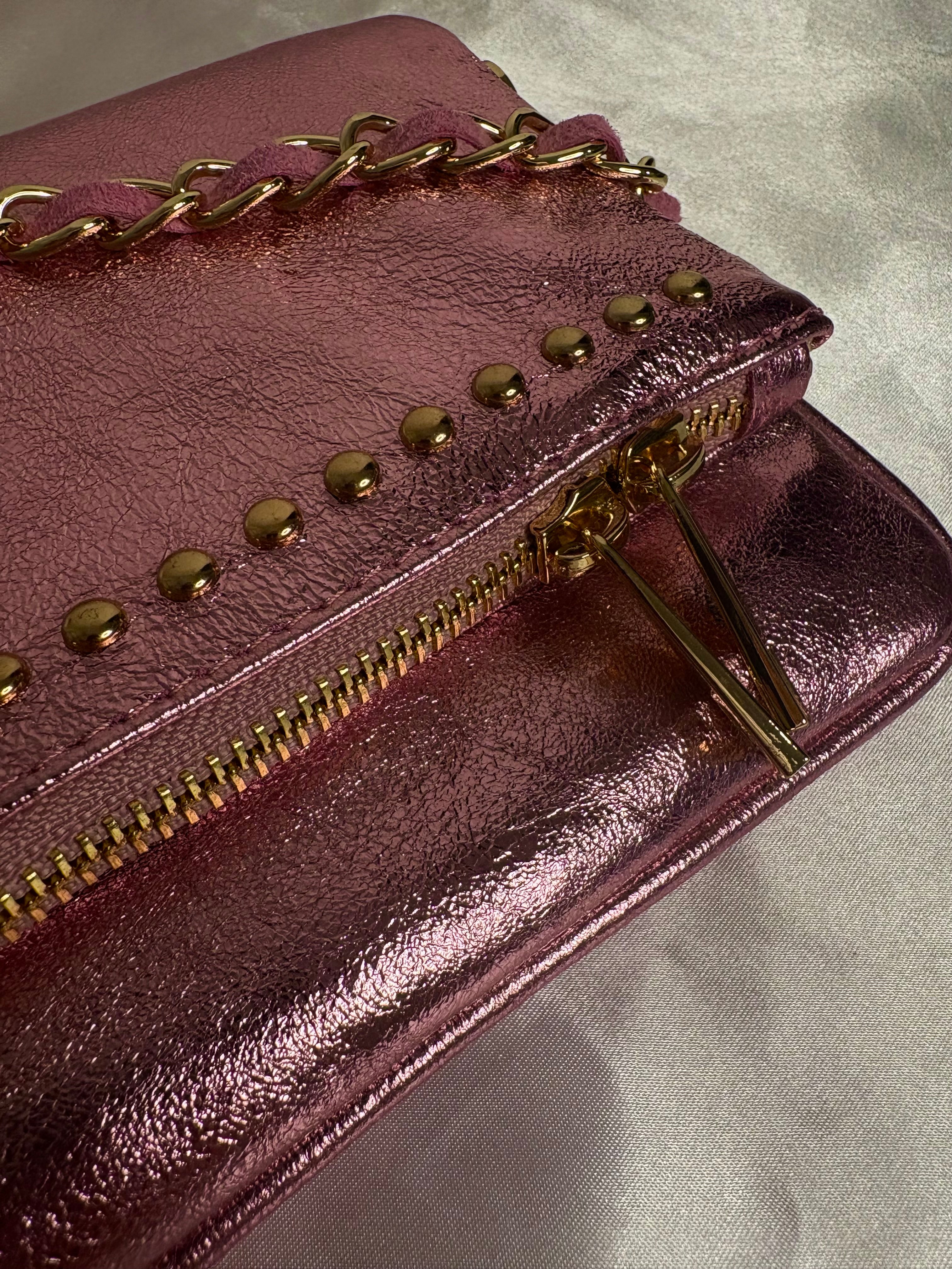 Sac pochette rose irisé