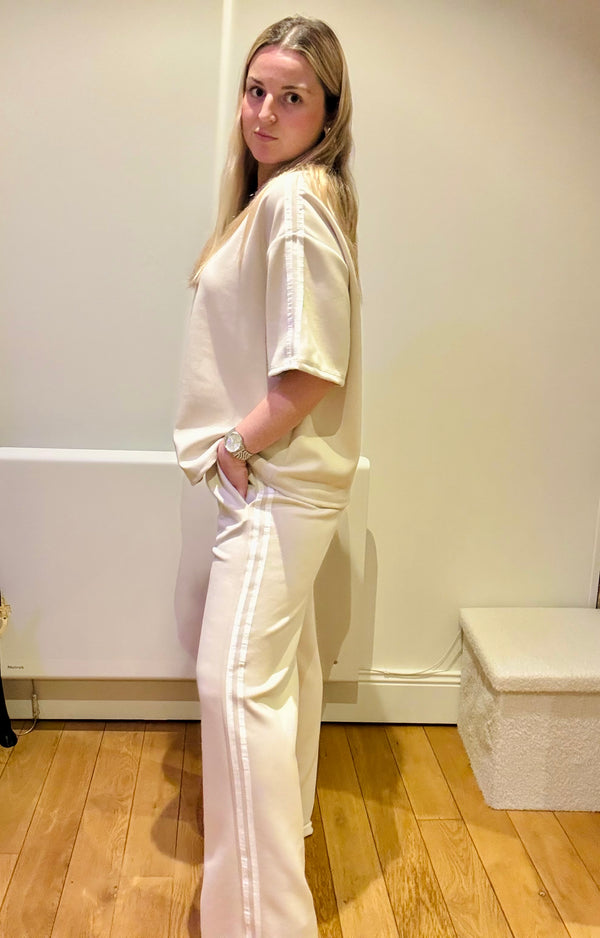 Pantalon beige moderne