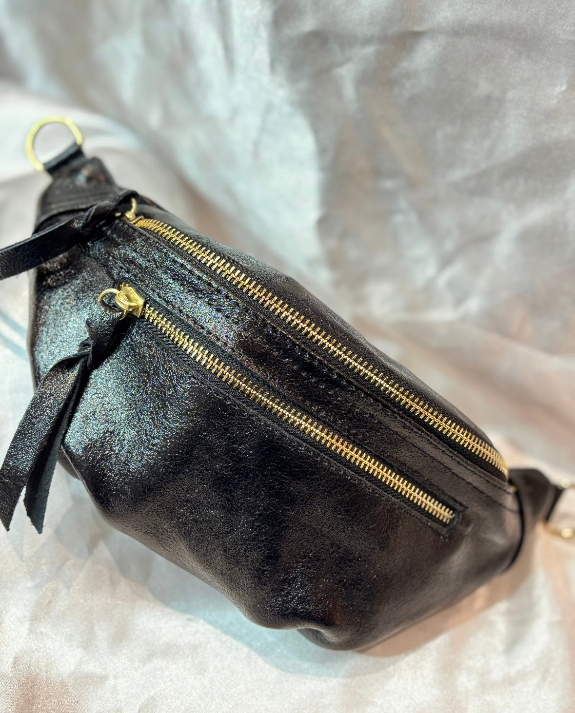 Sac banane gris irisé