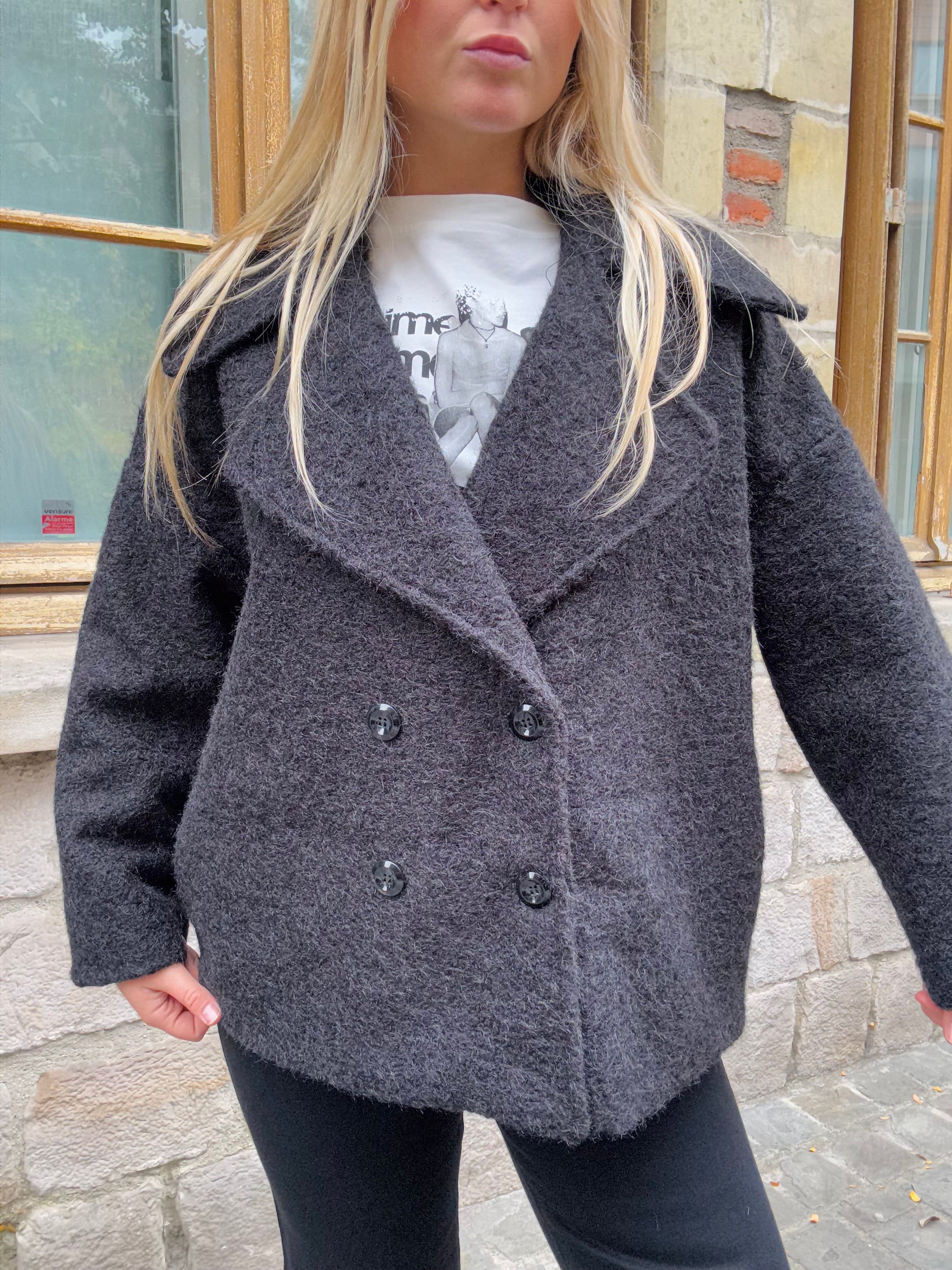 Veste Noire Somptueuse