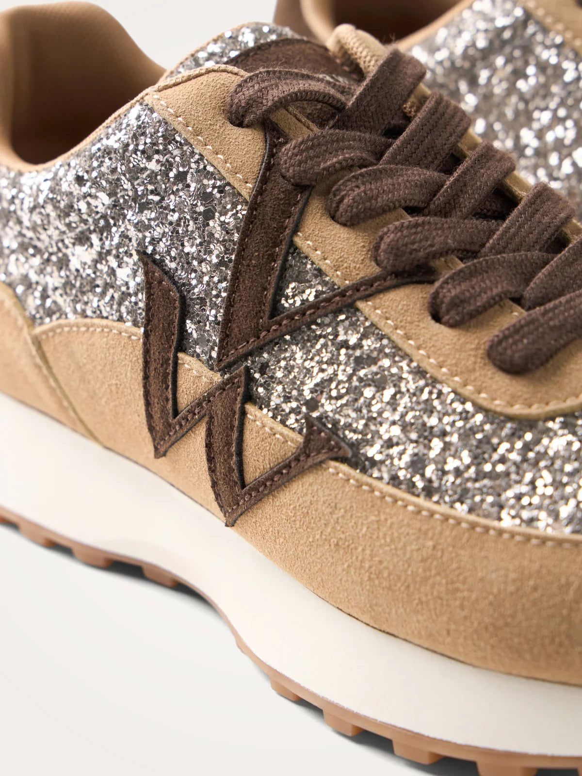 Baskets FLOW Initials beige