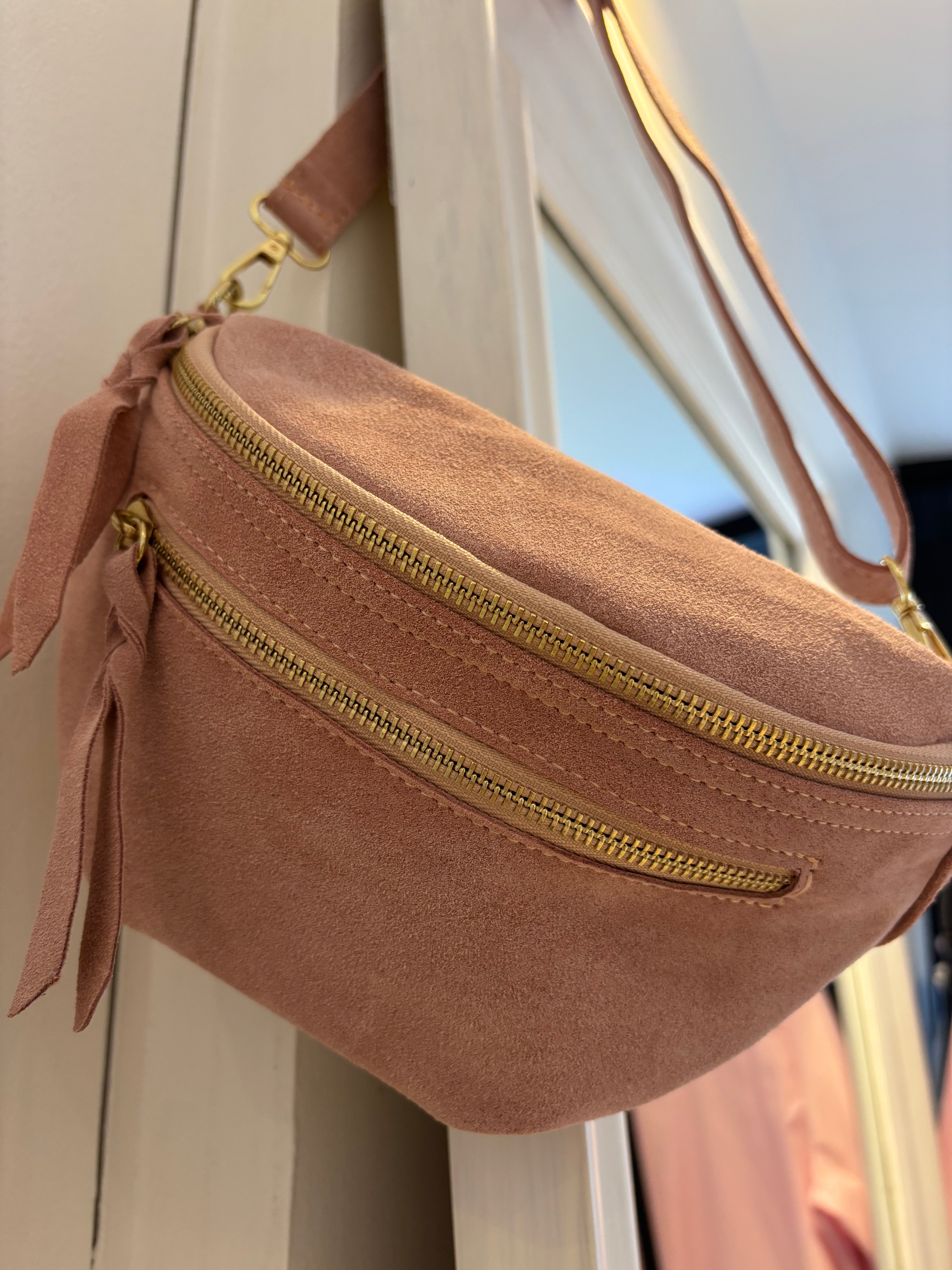 Sac banane rose daim