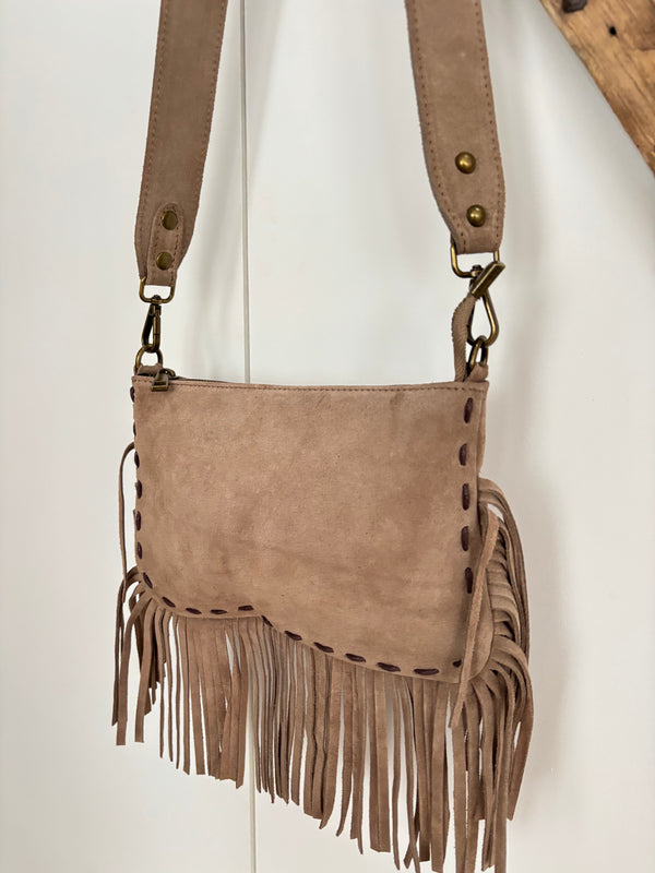 Sac bohème en cuir à franges - taupe