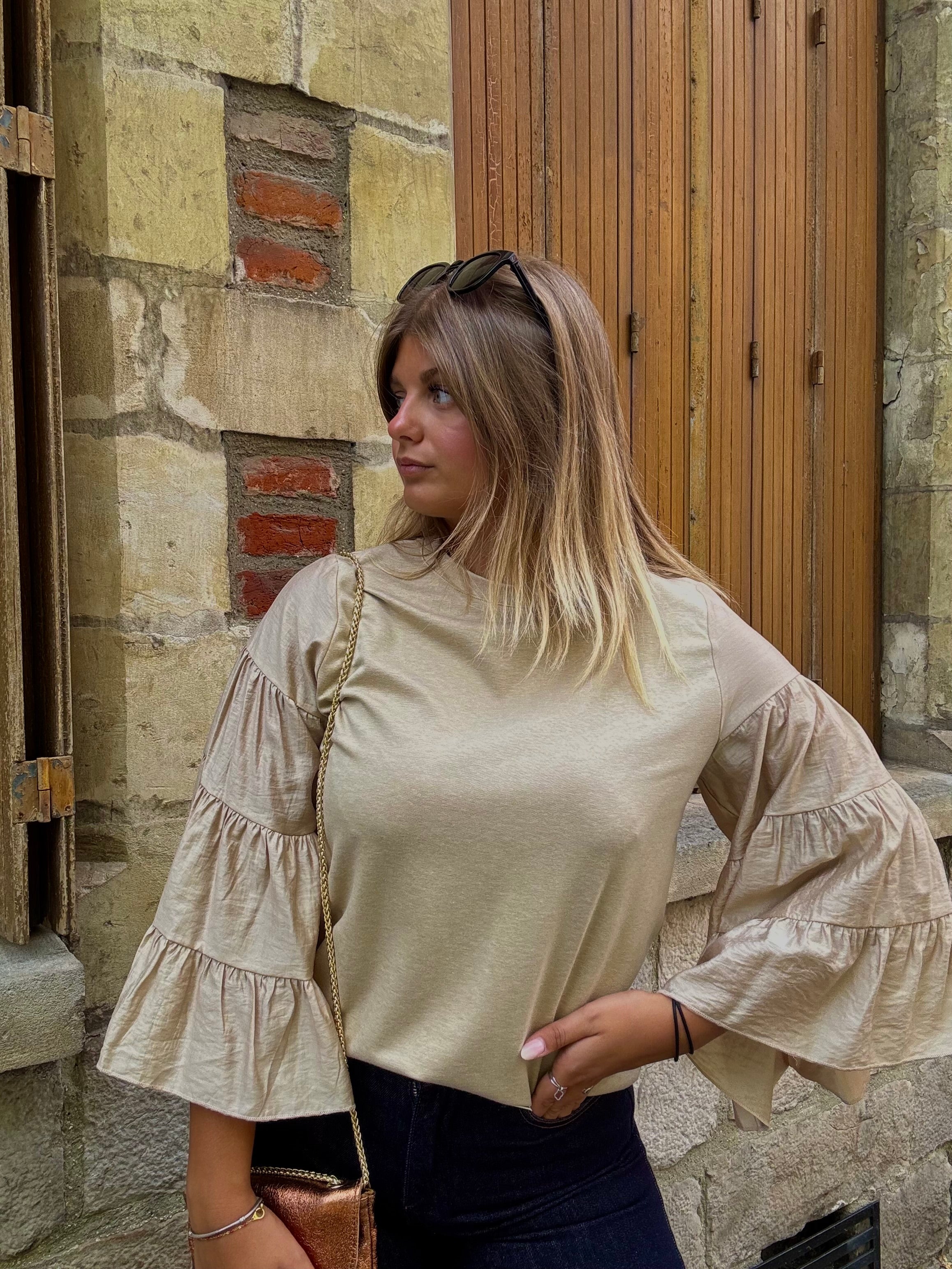 Top Beige Élégant