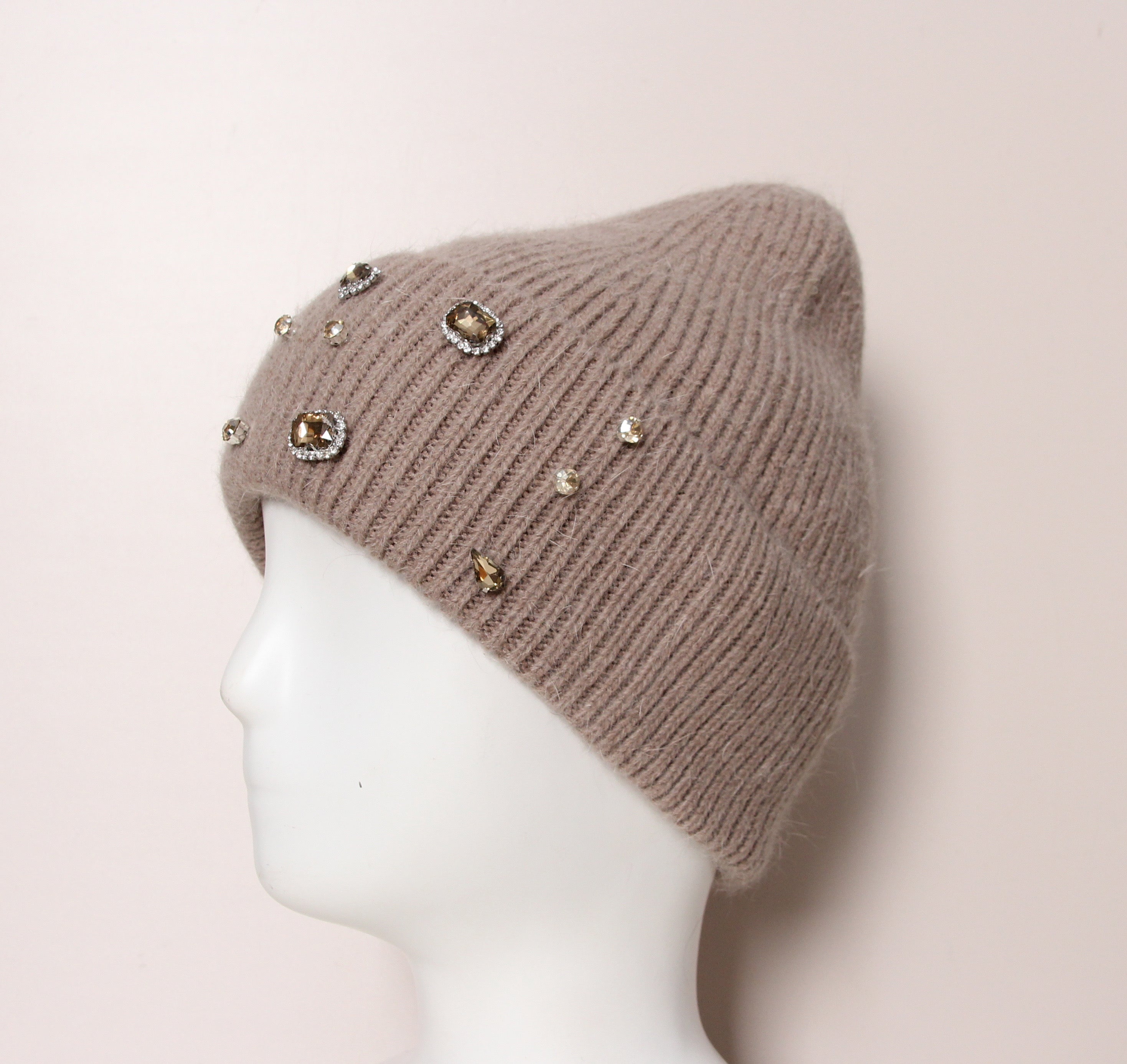 Bonnet taupe à strass