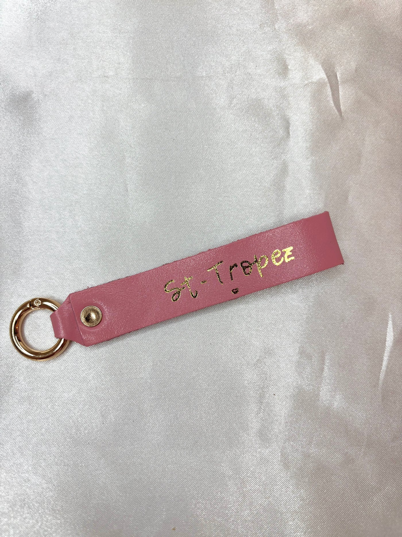 Porte clé St Tropez rose