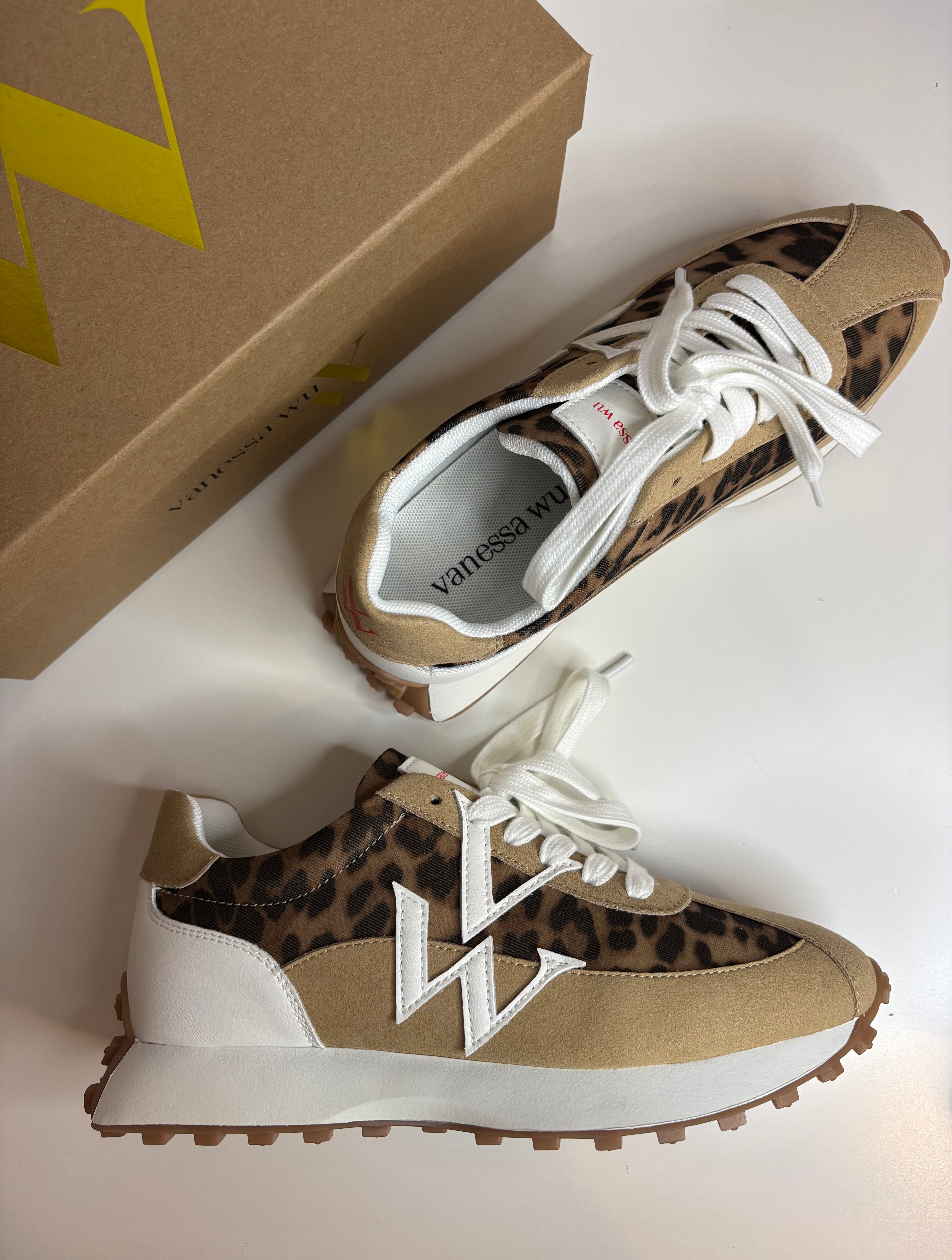 Baskets léopard FLOW INITIALS Vanessa Wu