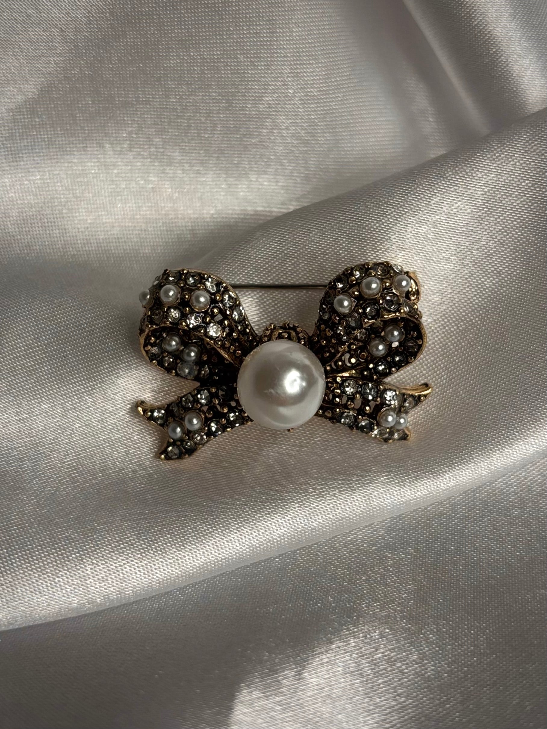 BROCHE ANNE SOPHIE