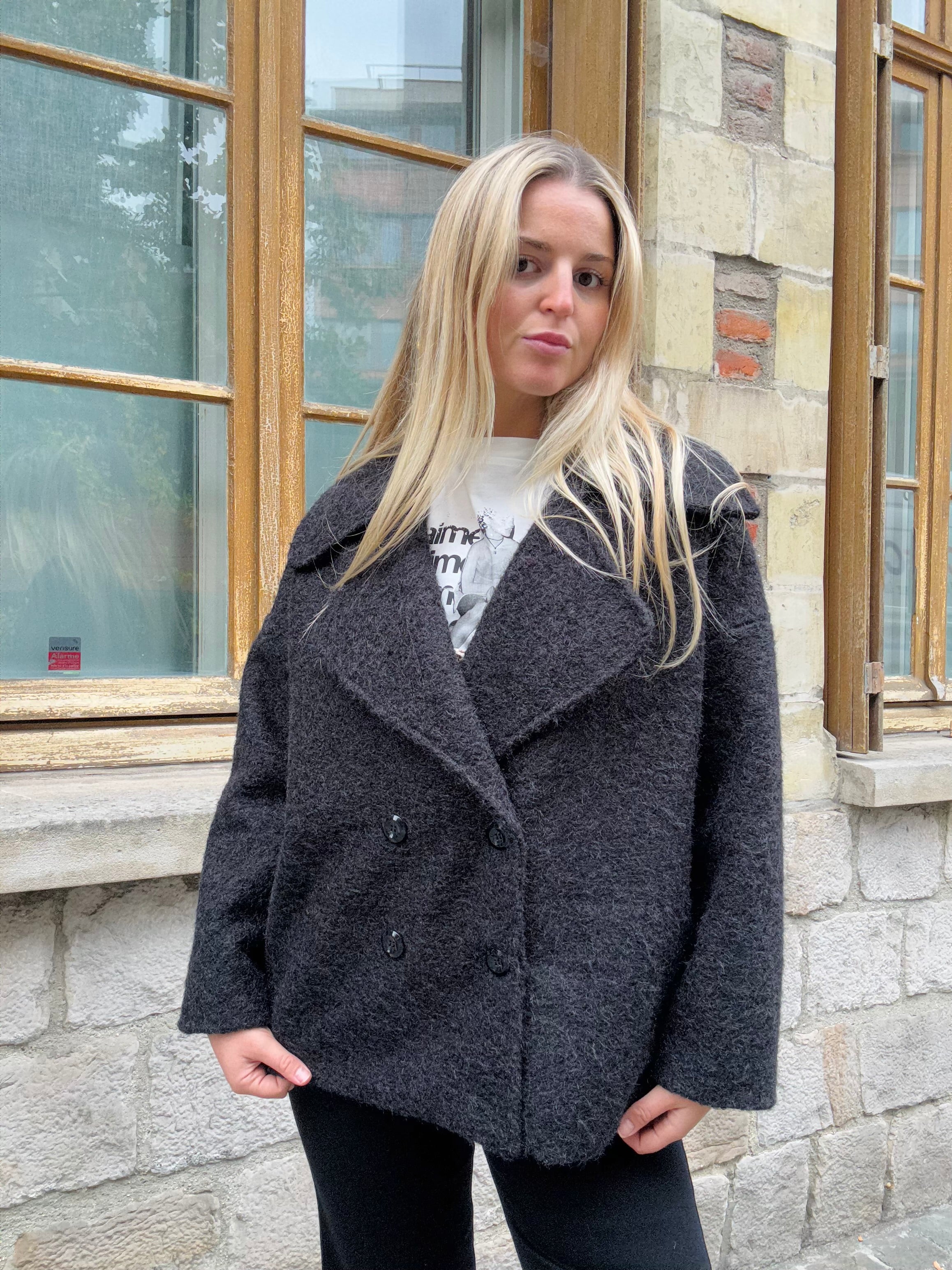 Veste Noire Somptueuse