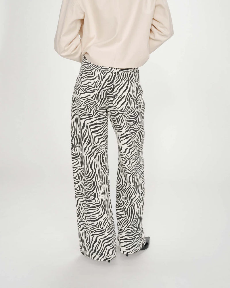 Jean loose SOCCA